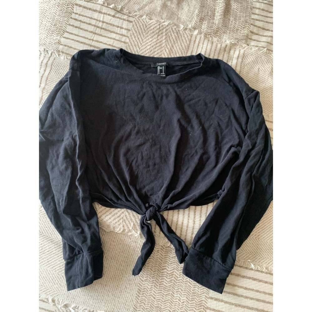 Black Long Sleeve Tie Front Forever 21 Crop Top